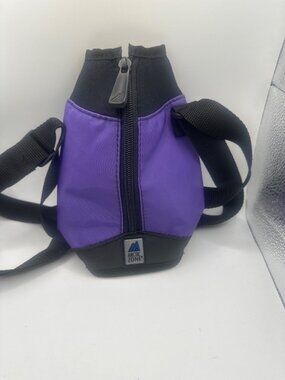 Arctic Zone Insulated Purple & Black Bottle Carrier With Adjustable Strap